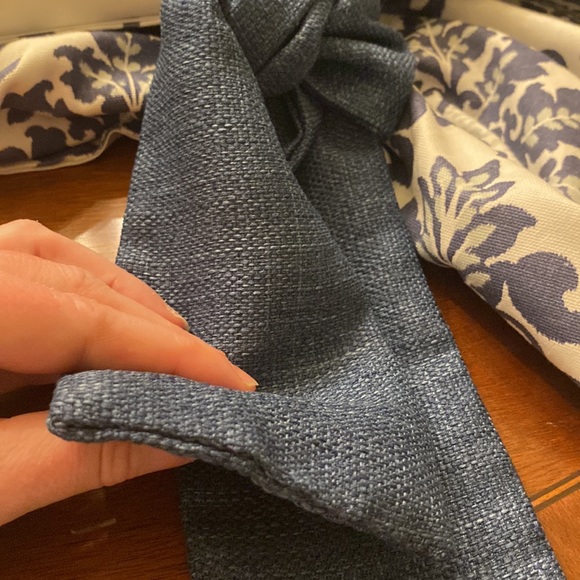 Custom Window Valance - Picture 10 of 16